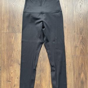 Lululemon leggings
Align 25” High Rise, Size 4